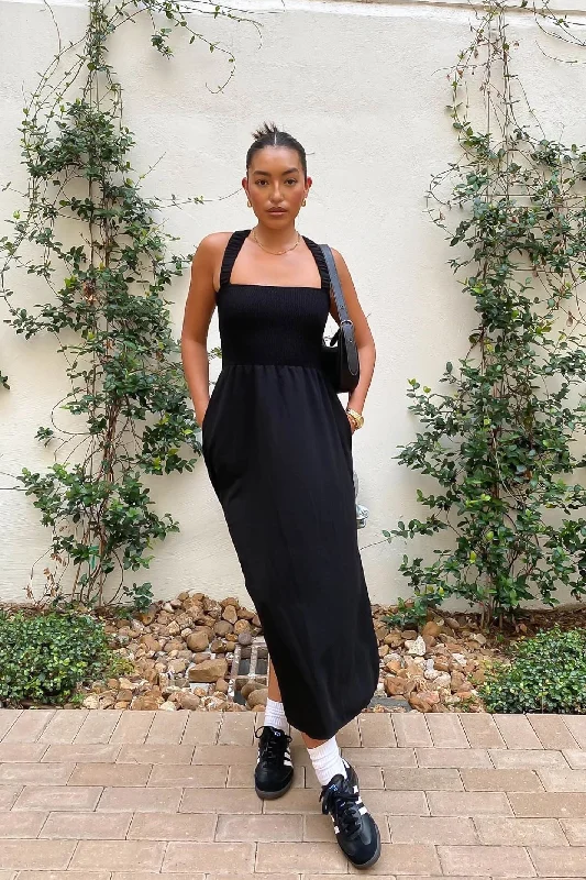 Elegant Simplicity Wardrobe GOOD THING MAXI DRESS / BLACK