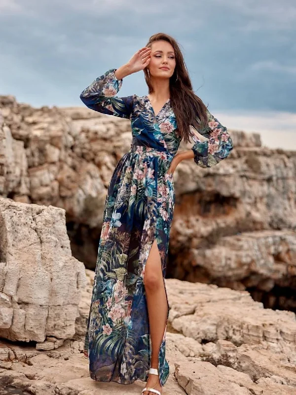 Plus-Size Women's Garments Daydress model 178722 Roco Fashion