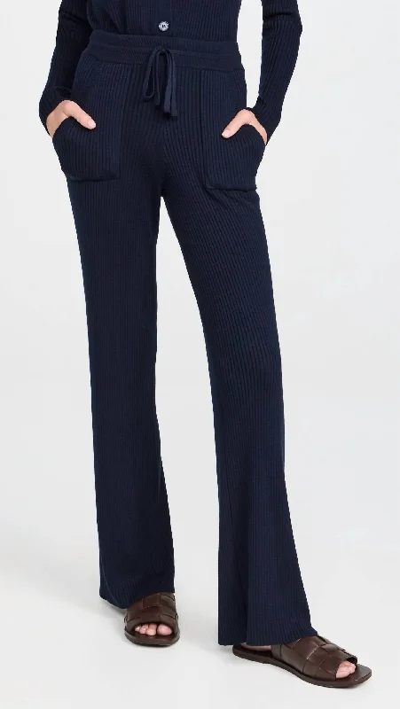 Chic And Edgy Georgie Rib Cashblend Long Pant In Navy