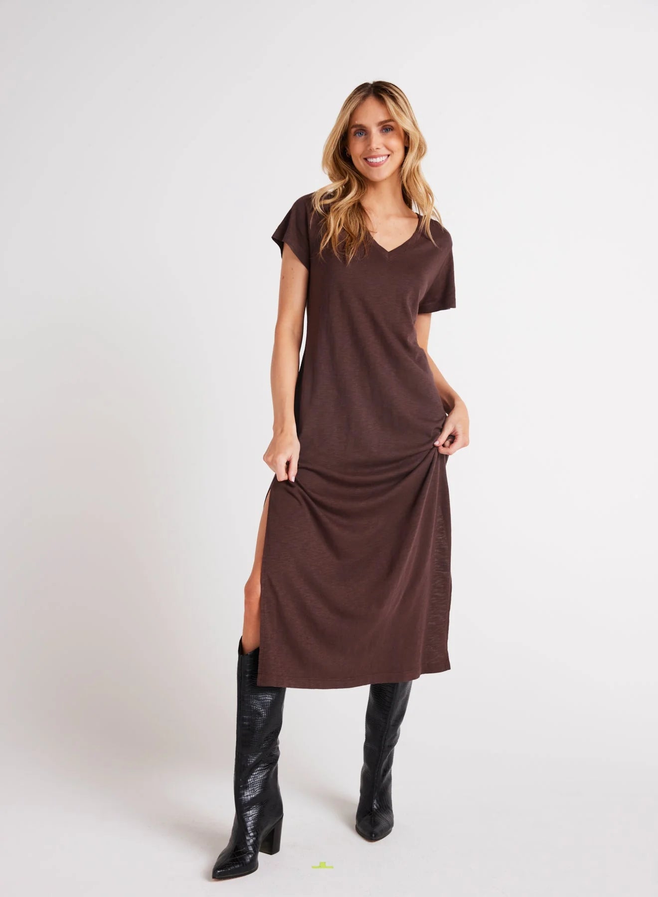 Popular Collection KNIT V-NECK MAXI DRESS