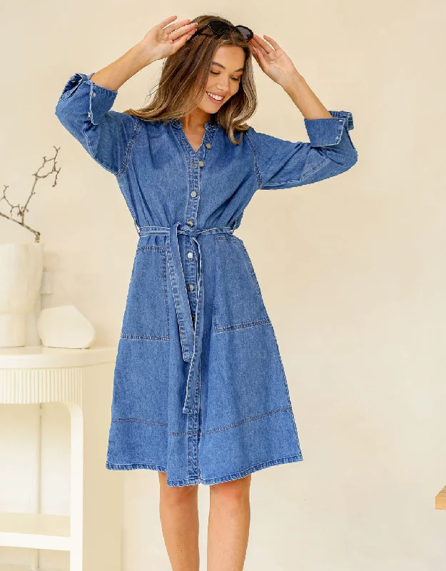 Winter Warm - Up Sale Presley Denim Midi Dress - Mid Blue