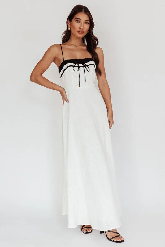 Travel Essentials Maxi Dress With Ruching