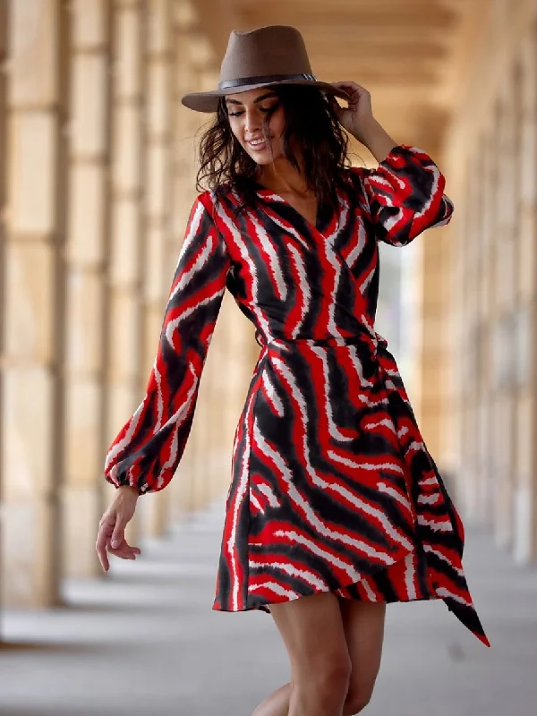 Women's Outerwear for All Weather Conditions Daydress model 199484 Roco Fashion