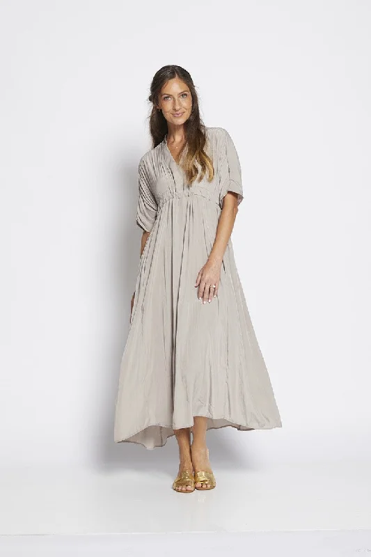 Spring Wardrobe Philosophy - MISTYP Misty Vee Tee Midi Dress