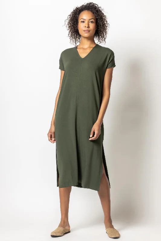 Trend Forward Threads Double V-Neck Maxi Dress