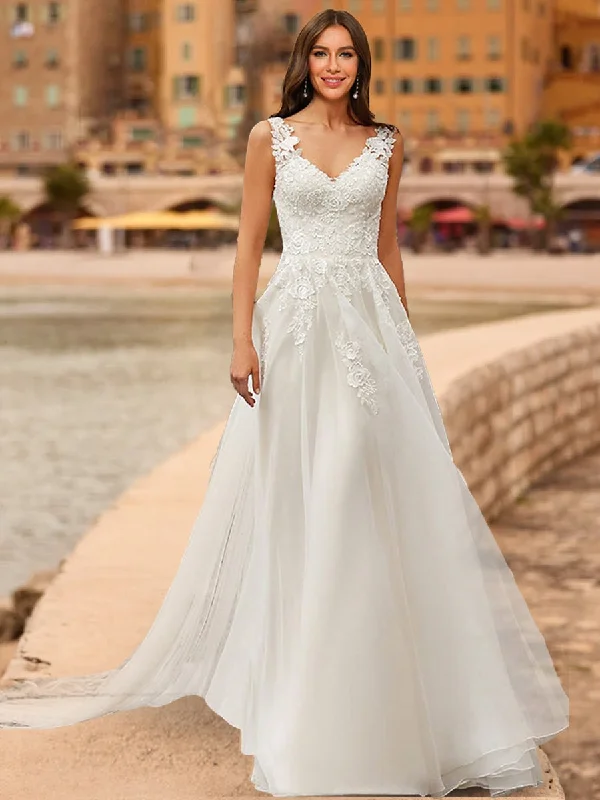 Special Offers, Don't Miss A-Line/Princess V-Neck Sleeveless Lace Wedding Dresses