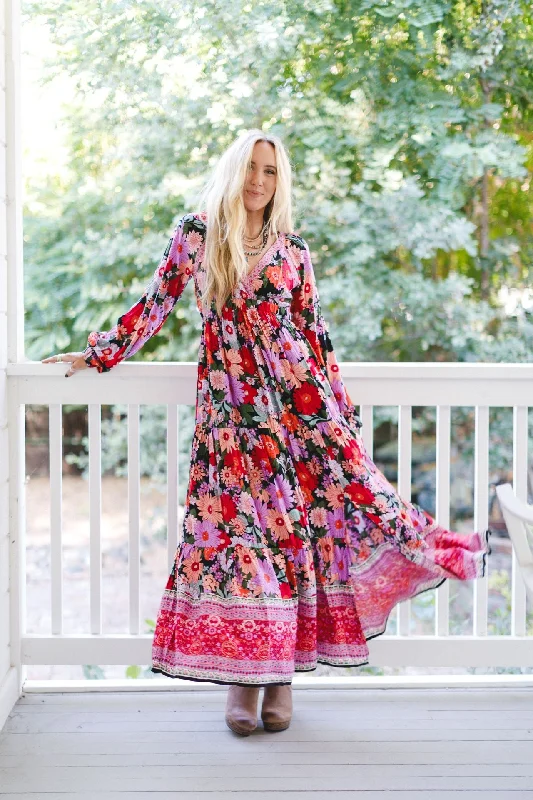 Explore What's New Meadow Edge Maxi Dress - Black Multi