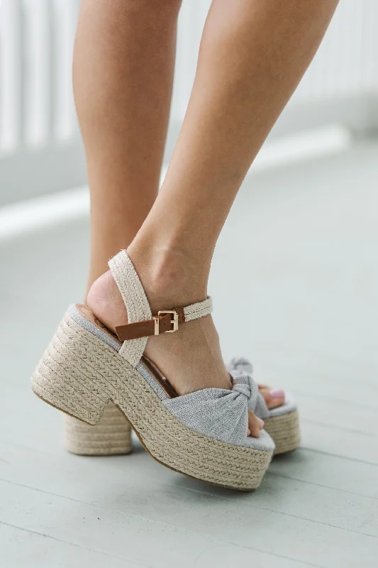 Nordic Minimalist Home Look Walking In Paradise Light Ash Espadrille Heels