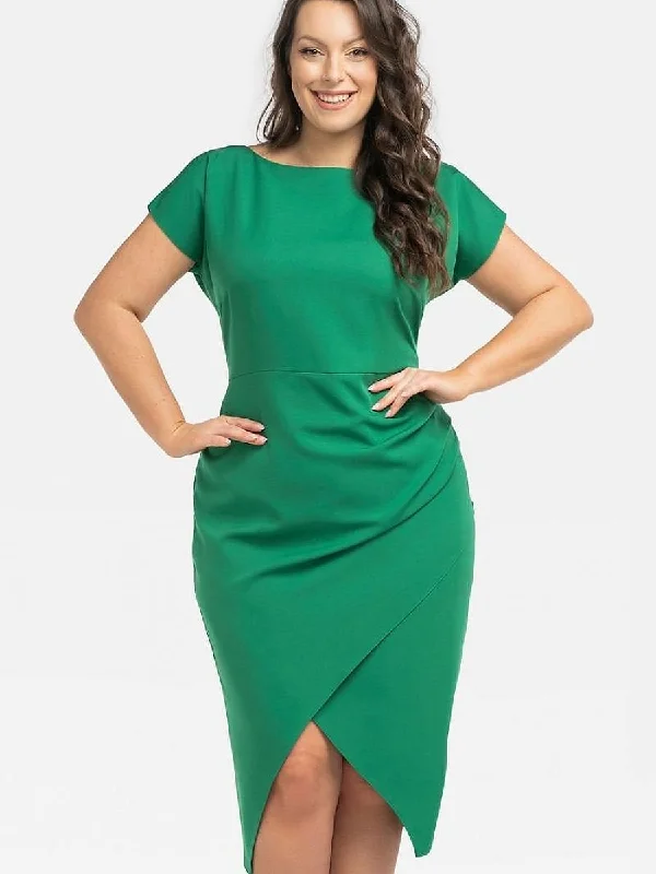 Redefining Women's Style Plus size dress model 196873 Karko