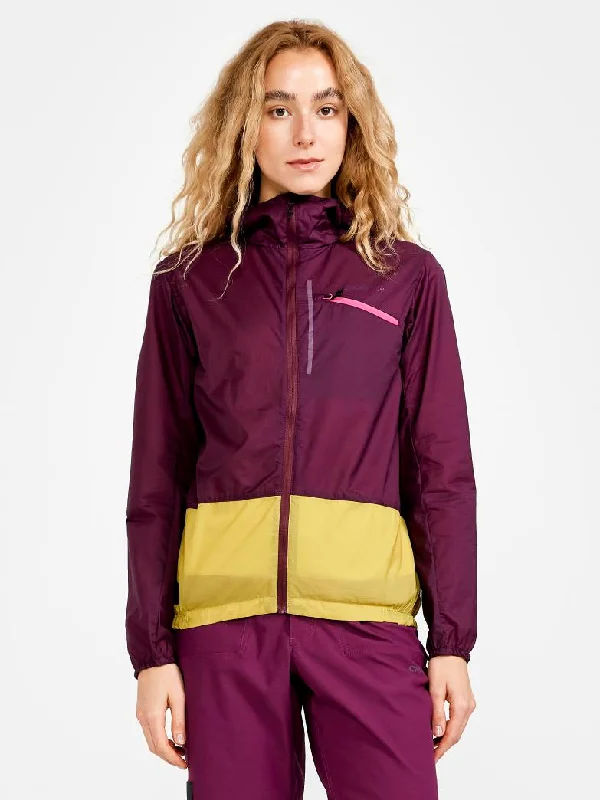 Essentials On Sale Women's ADV Gravel Wind Jacket