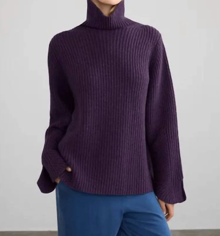 Huge Markdowns Pizza T-Neck In Eggplant