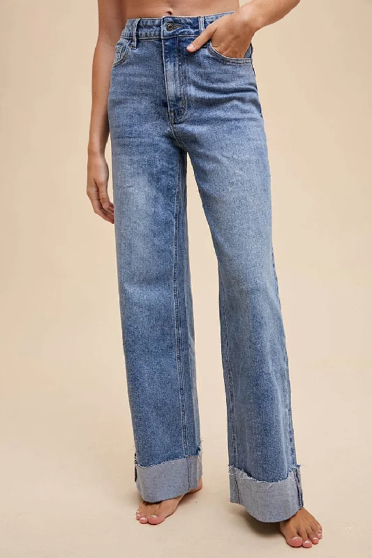 Women's Seasonal Garments Discount Extravaganza Overtime Cuffed Straight Leg Jeans