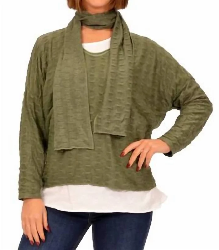 Fashion Forward Textured Sweater W/ Scarf In Green