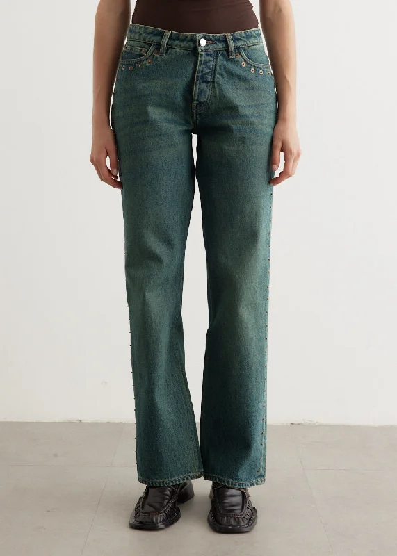 Versatile Wardrobe Essentials Crowd Jeans